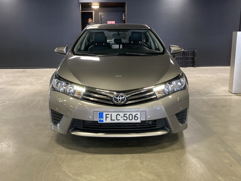 Toyota Corolla vaihtoauto