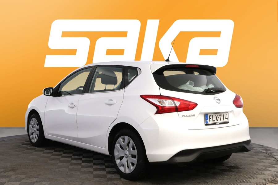 Nissan Pulsar vaihtoauto