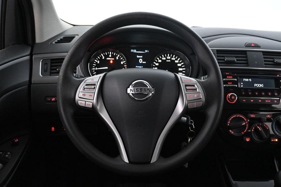 Nissan Pulsar vaihtoauto