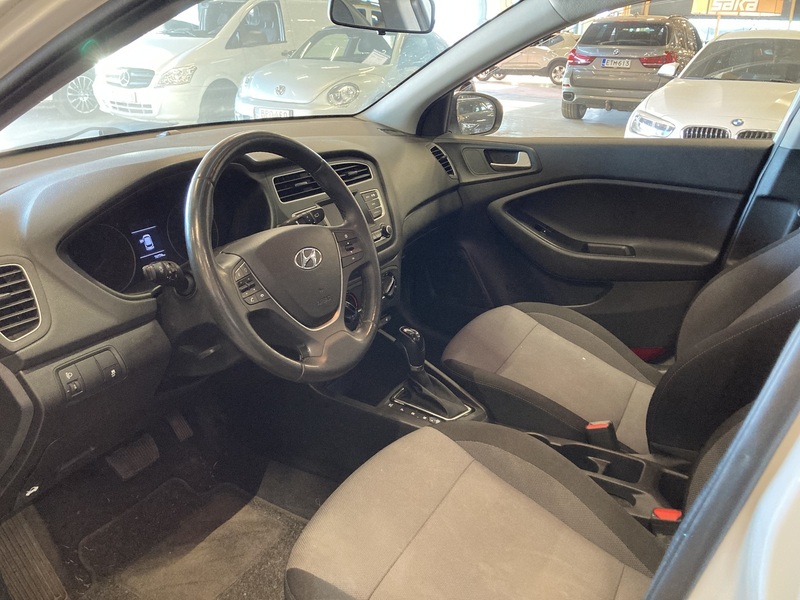 Hyundai i20 Hatchback vaihtoauto