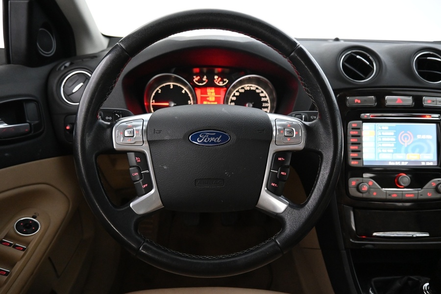 Ford Mondeo vaihtoauto