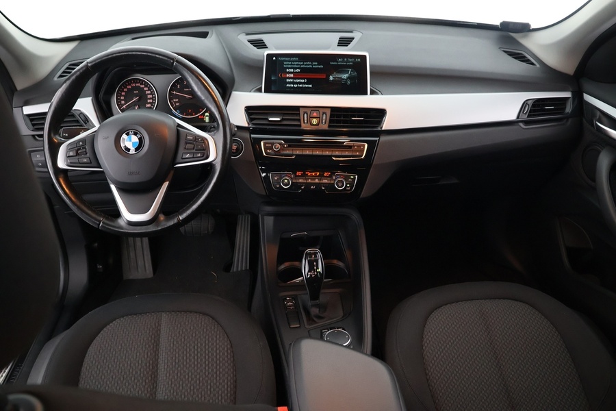 BMW X1 vaihtoauto