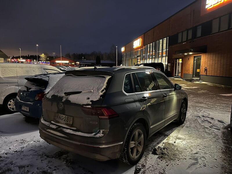 Volkswagen Tiguan vaihtoauto