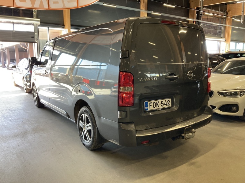 Opel Vivaro vaihtoauto