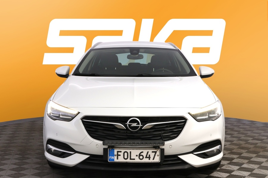Opel Insignia vaihtoauto