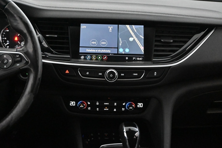 Opel Insignia vaihtoauto