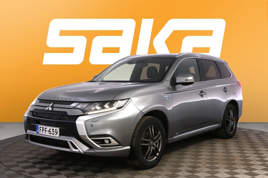 Mitsubishi Outlander PHEV vaihtoauto