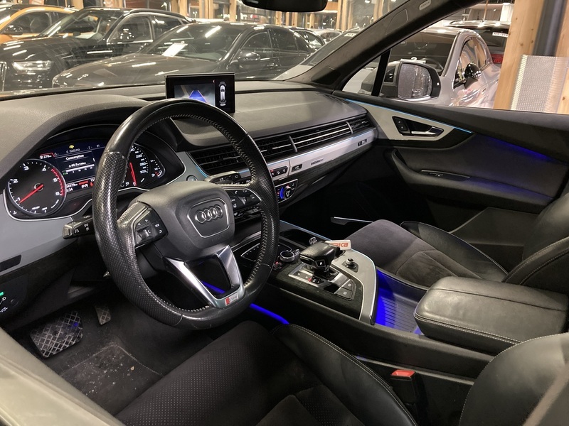 Audi Q7 vaihtoauto