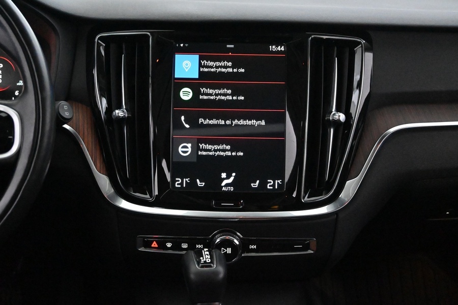Volvo V60 Cross Country vaihtoauto