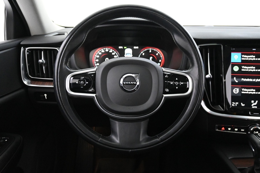 Volvo V60 Cross Country vaihtoauto