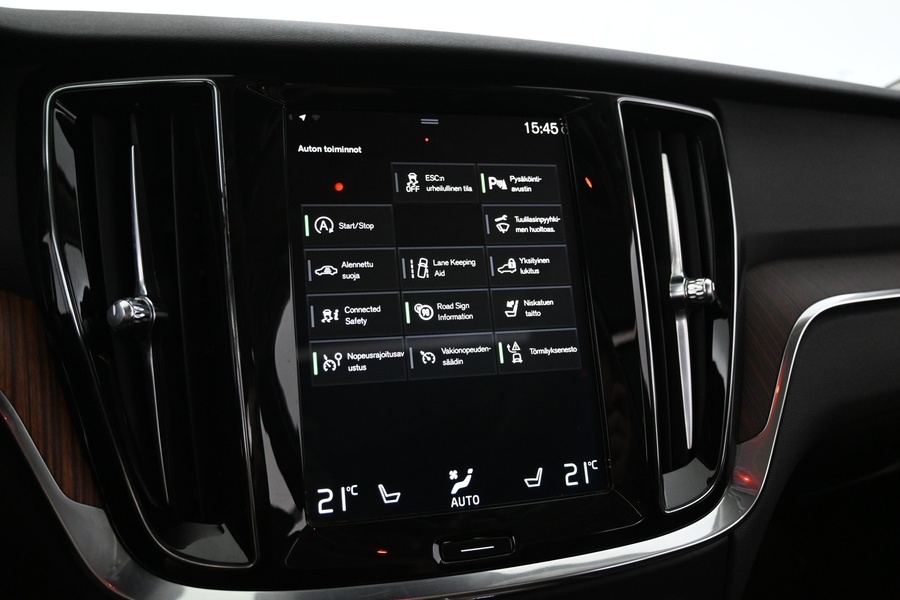 Volvo V60 Cross Country vaihtoauto