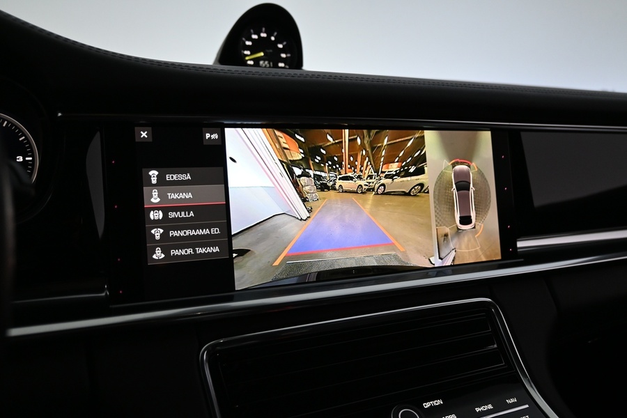 Porsche Panamera vaihtoauto