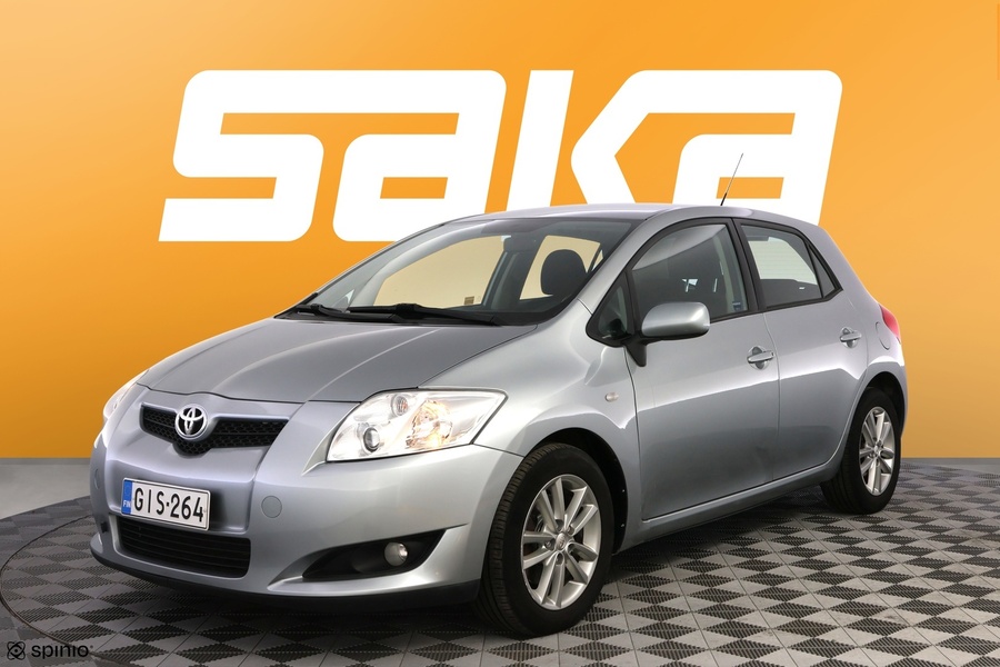 Toyota Auris vaihtoauto