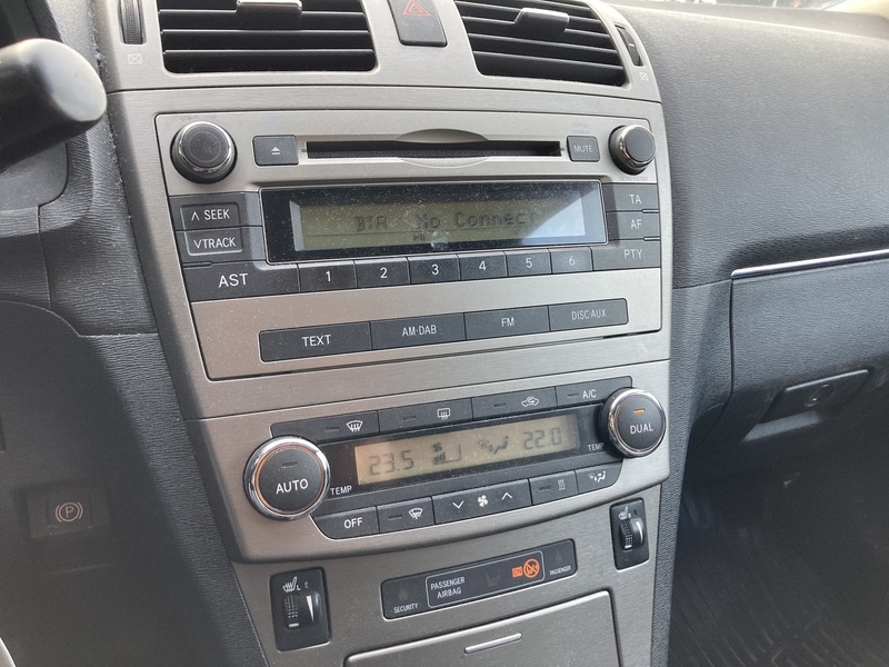 Toyota Avensis vaihtoauto