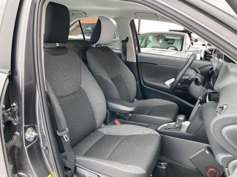 Toyota Yaris Cross vaihtoauto