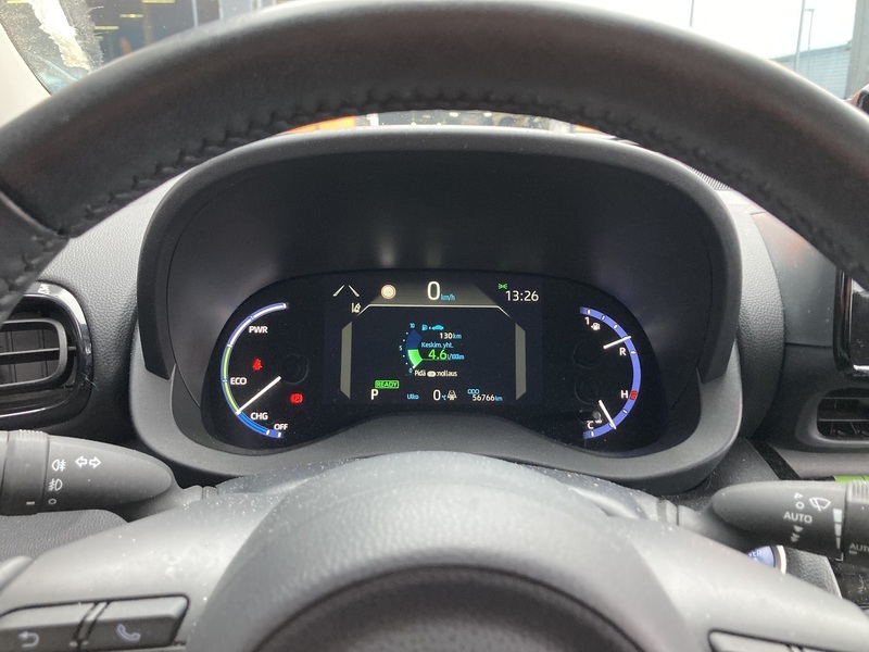 Toyota Yaris Cross vaihtoauto