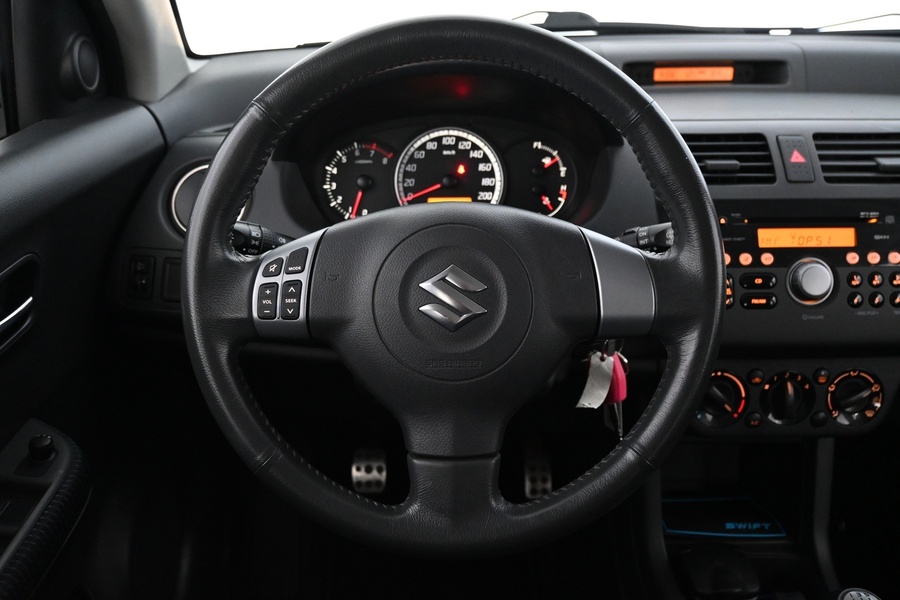 Suzuki Swift vaihtoauto