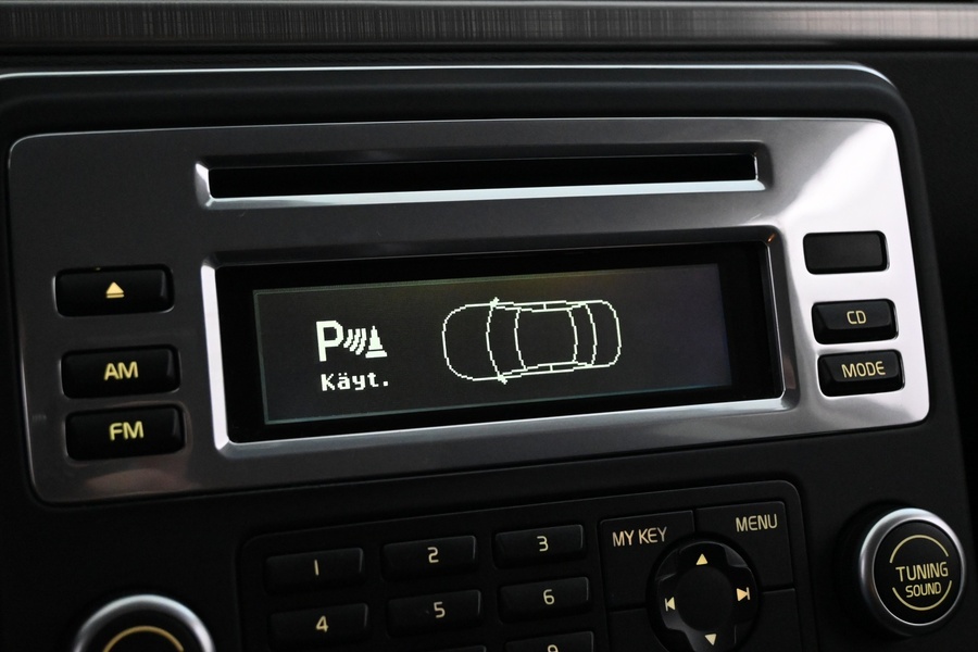 Volvo V70 vaihtoauto