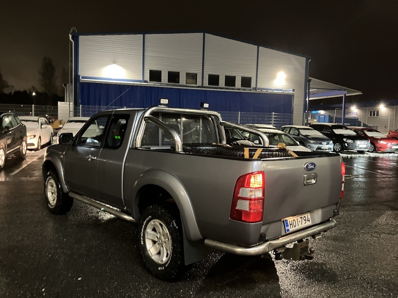 Ford Ranger vaihtoauto