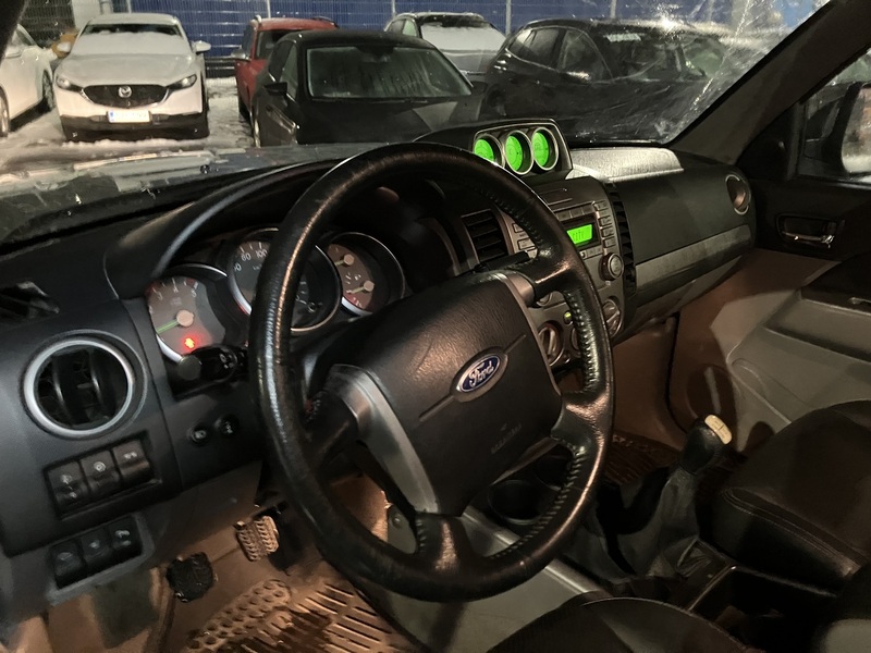 Ford Ranger vaihtoauto