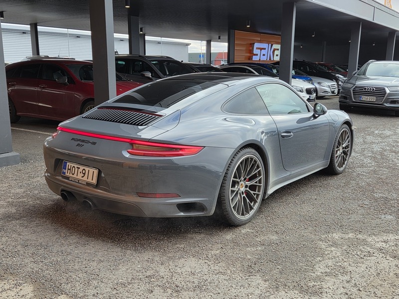 Porsche 911 vaihtoauto