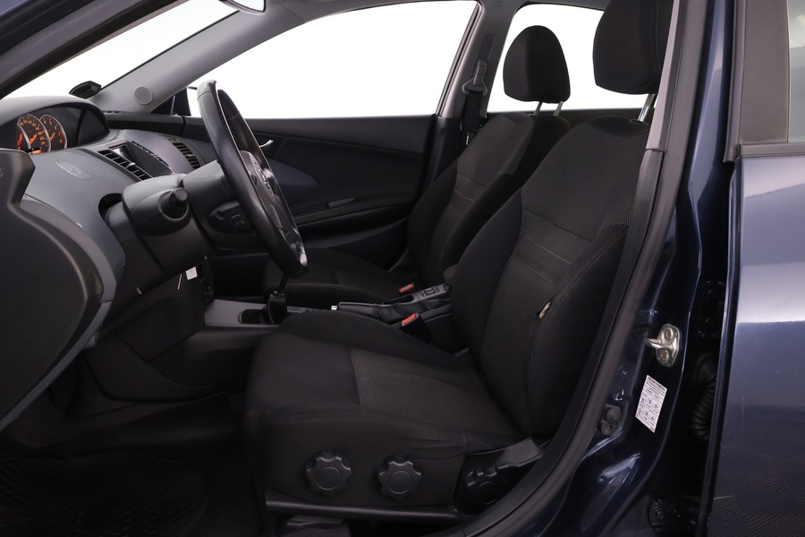 Nissan Primera vaihtoauto