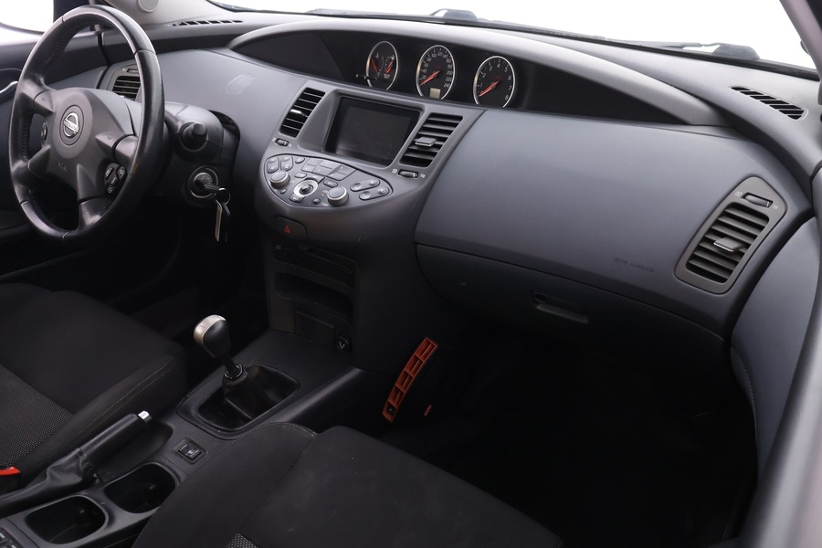 Nissan Primera vaihtoauto