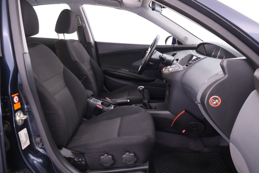 Nissan Primera vaihtoauto