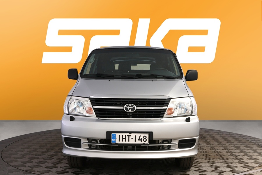 Toyota Hiace vaihtoauto
