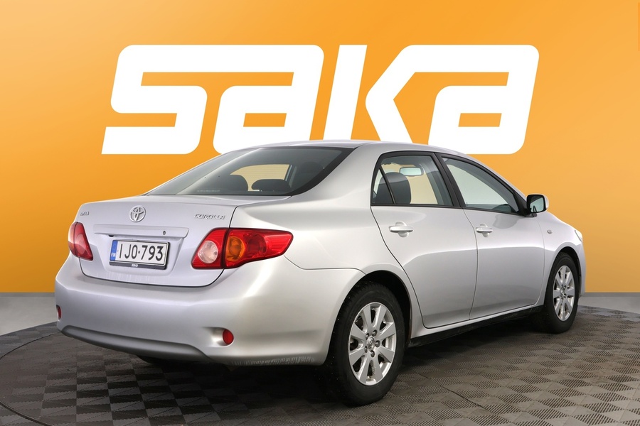 Toyota Corolla vaihtoauto