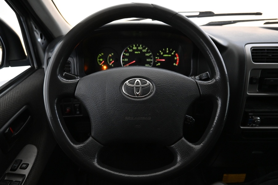 Toyota Hiace vaihtoauto