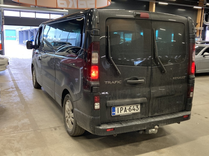 Renault Trafic Combi vaihtoauto