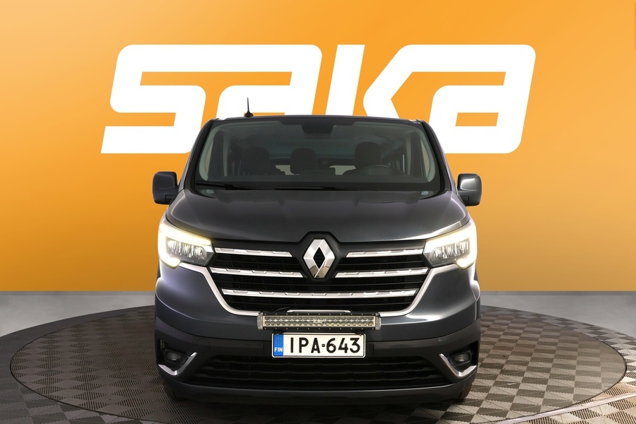 Renault Trafic Combi vaihtoauto