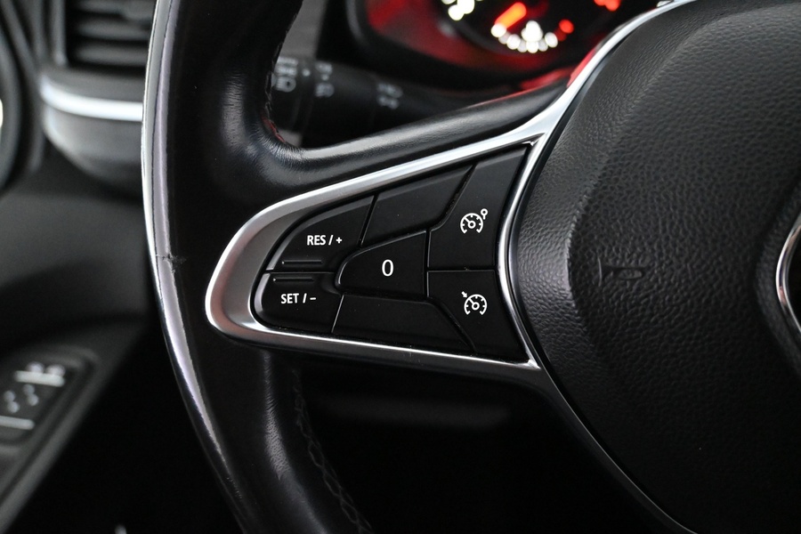 Renault Trafic Combi vaihtoauto