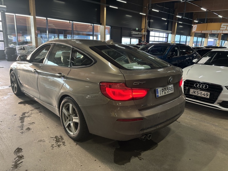 BMW 3.3 vaihtoauto