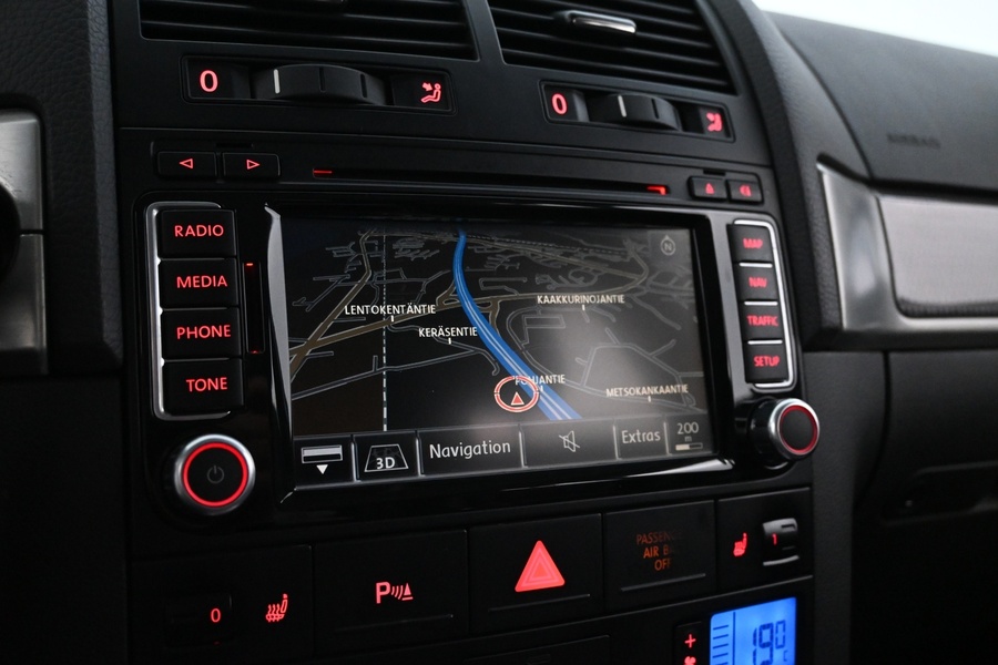 Volkswagen Touareg vaihtoauto