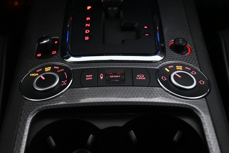 Volkswagen Touareg vaihtoauto