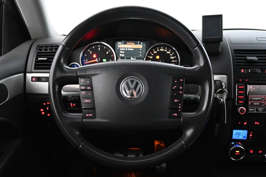 Volkswagen Touareg vaihtoauto
