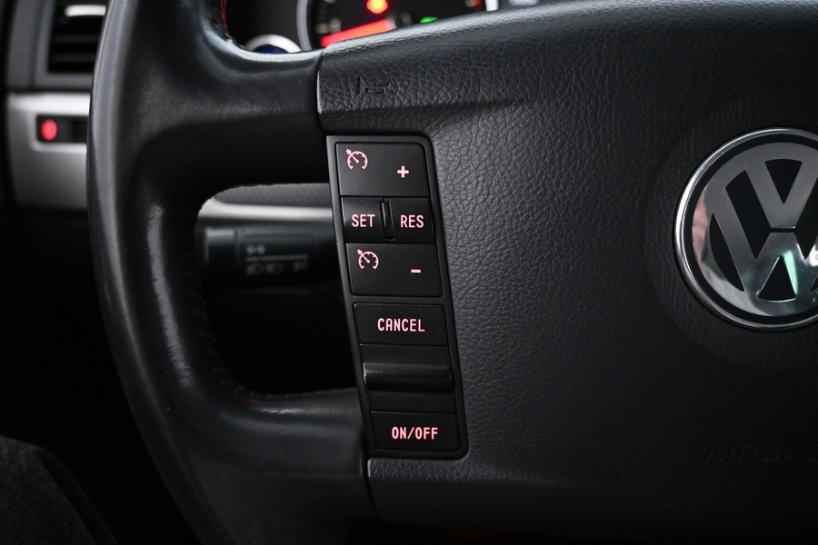 Volkswagen Touareg vaihtoauto