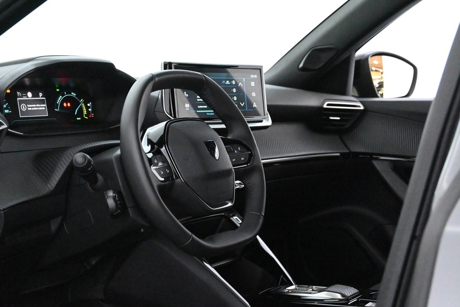 Peugeot e-2008 vaihtoauto