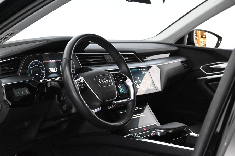 Audi e-tron vaihtoauto