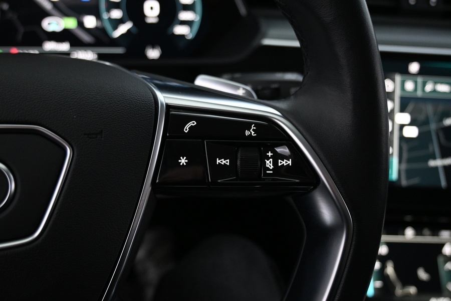 Audi e-tron vaihtoauto