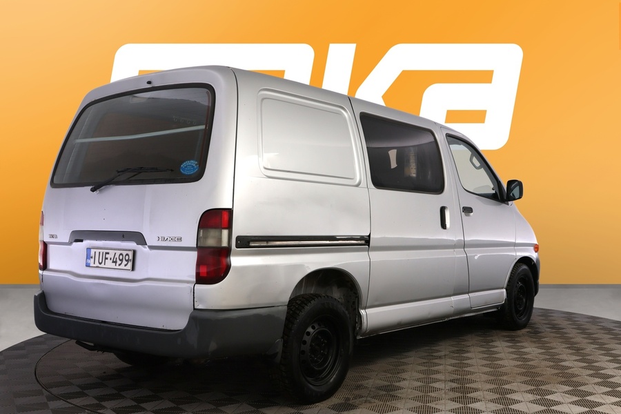 Toyota Hiace vaihtoauto