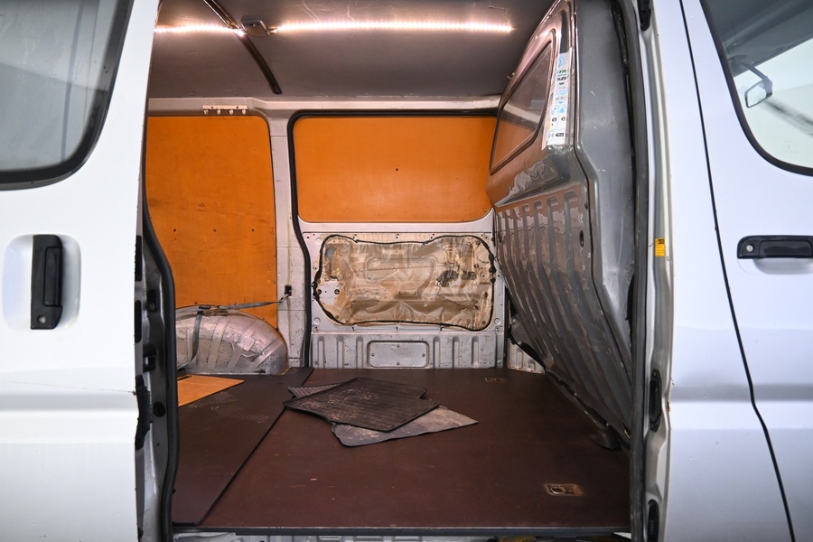 Toyota Hiace vaihtoauto