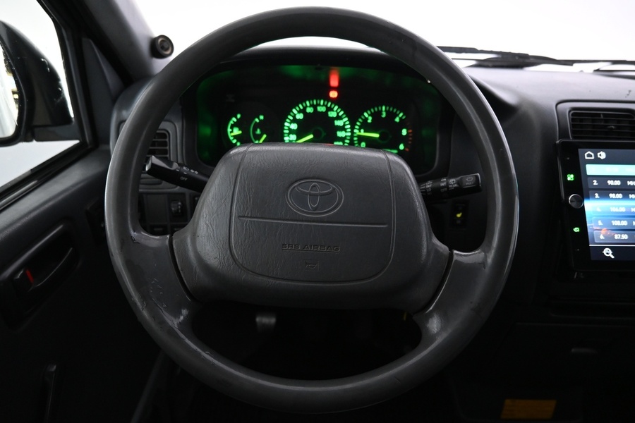 Toyota Hiace vaihtoauto