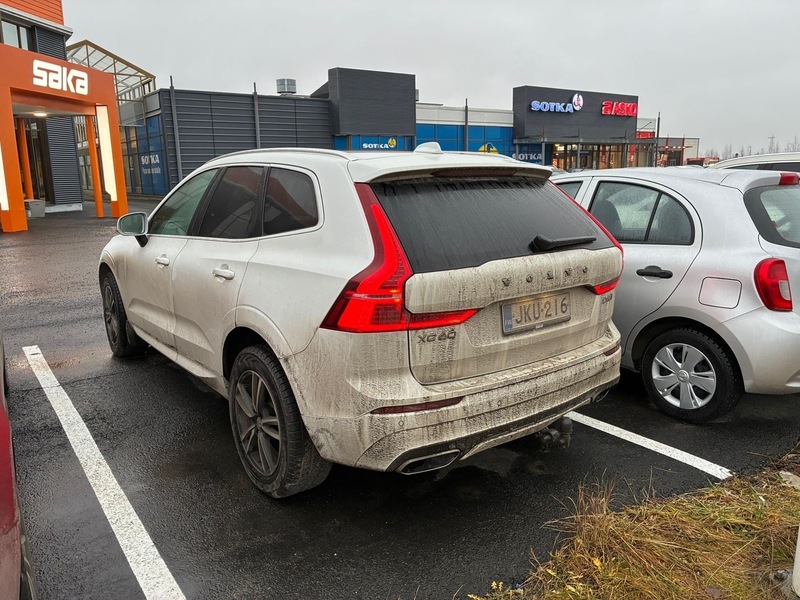 Volvo XC60 vaihtoauto