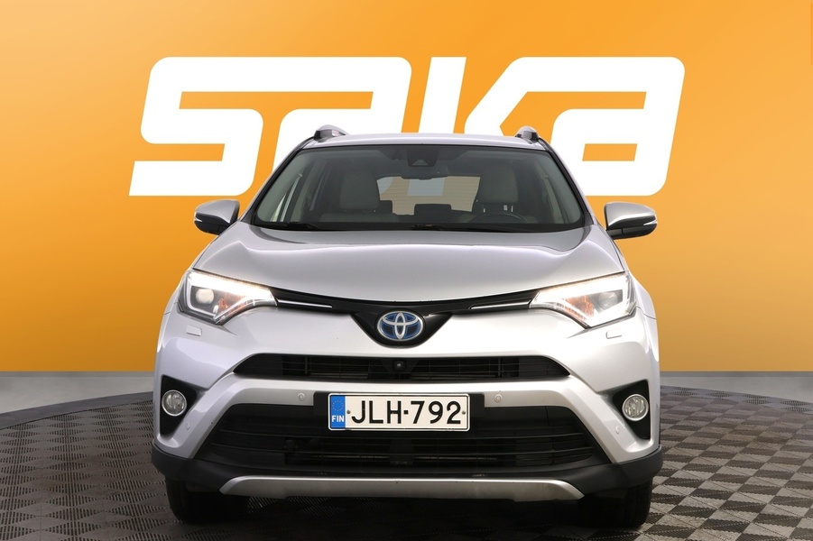 Toyota RAV4 vaihtoauto