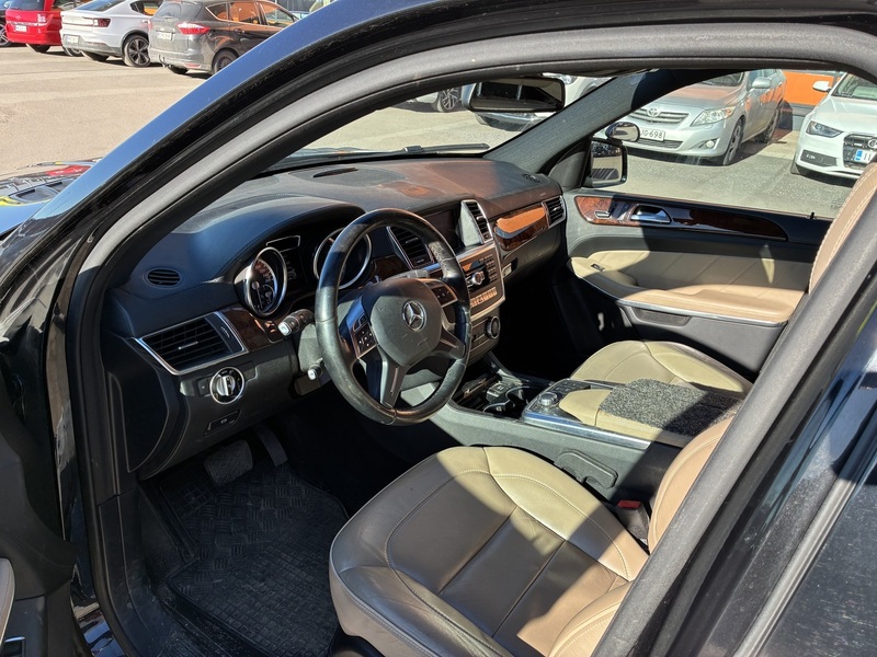 Mercedes-Benz GL vaihtoauto