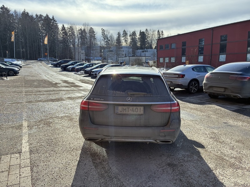 Mercedes-Benz E vaihtoauto