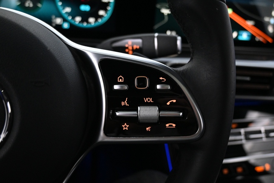 Mercedes-Benz EQC vaihtoauto